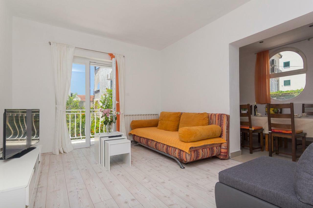 Apartments A&B Makarska Ngoại thất bức ảnh